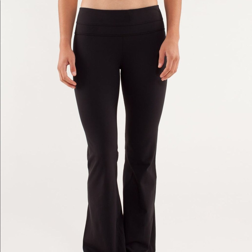 Lululemon Black Groove Pants